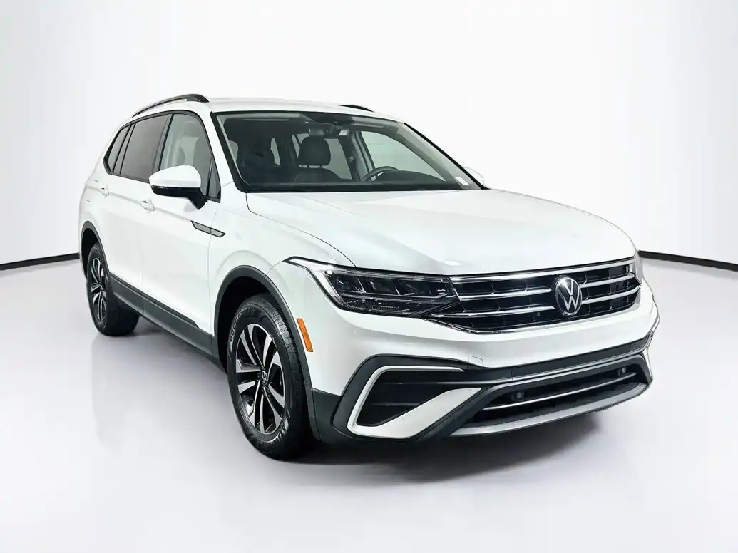2023 Volkswagen Tiguan 2.0T S's photo