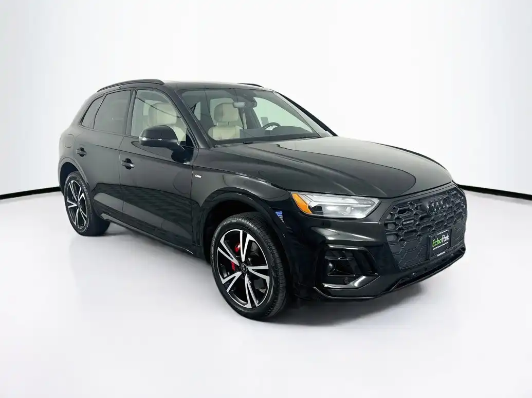 2025 Audi Q5 45 Premium Plus's photo