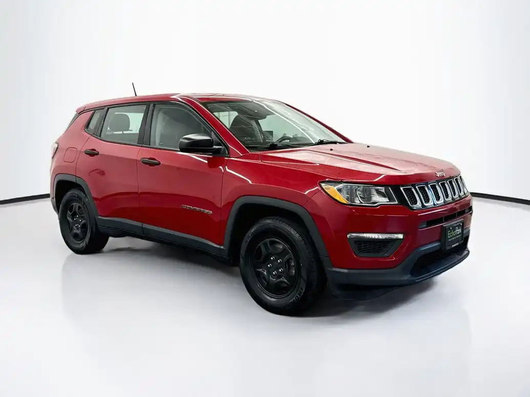 2018 Jeep Compass Sport's photo