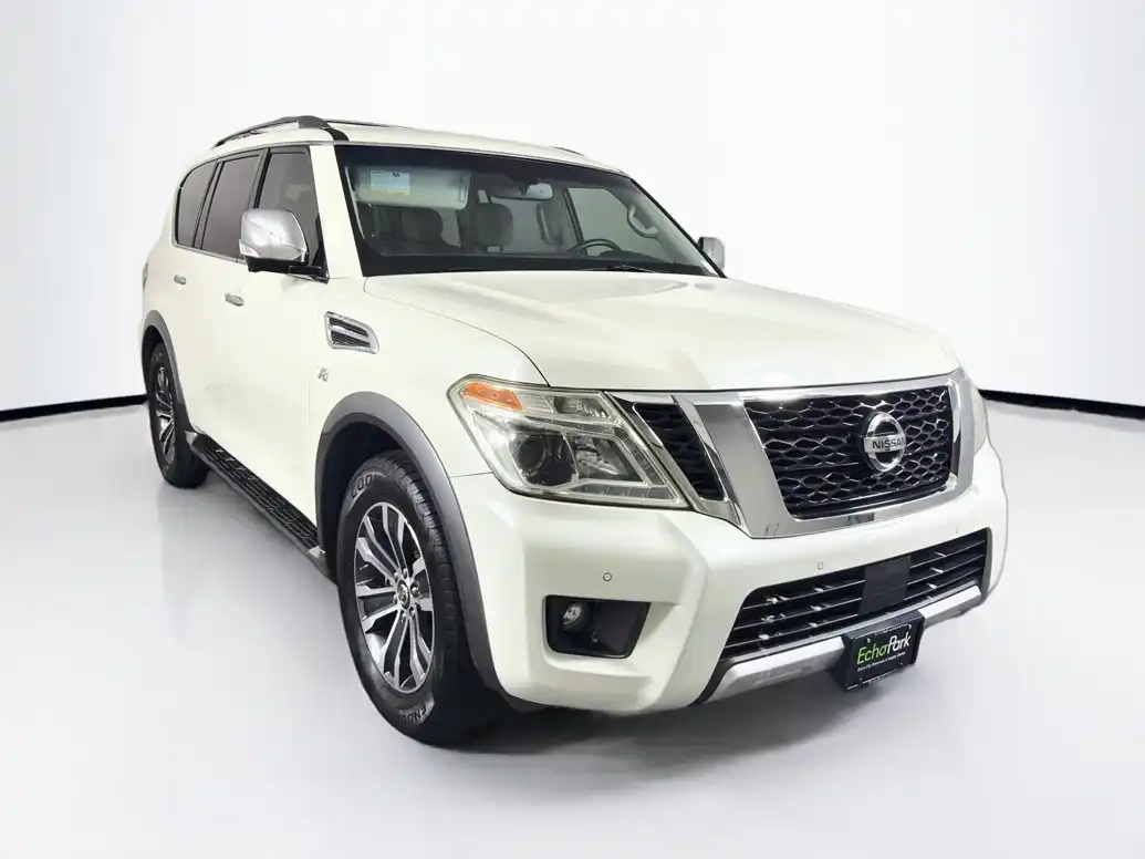 2017 Nissan Armada SL 4X2's photo
