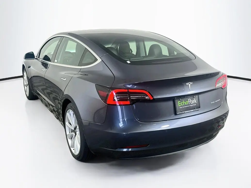 2018 Tesla Model 3 Long Range Dual Motor AWD photo 5