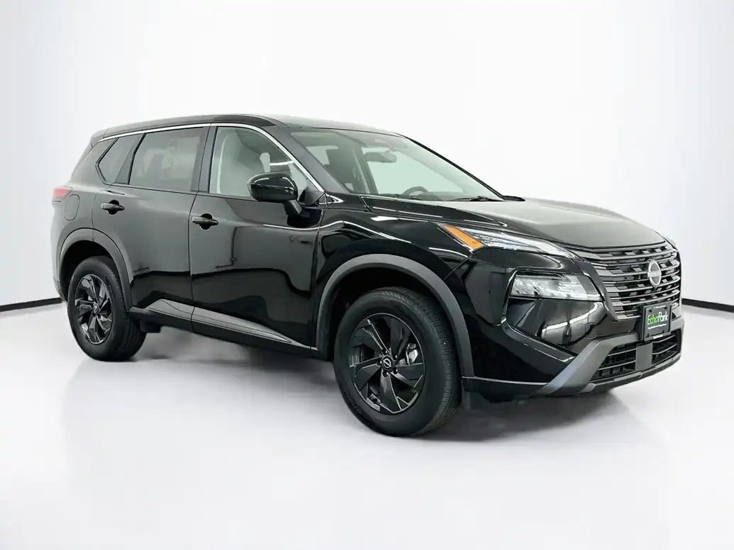 2026 Nissan Rogue SV AWD's photo
