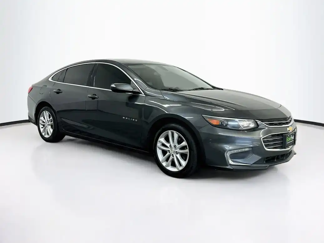 2017 Chevrolet Malibu 1LT's photo