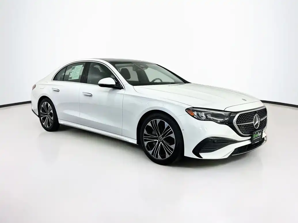 2025 Mercedes-Benz E-Class E350 4MATIC's photo