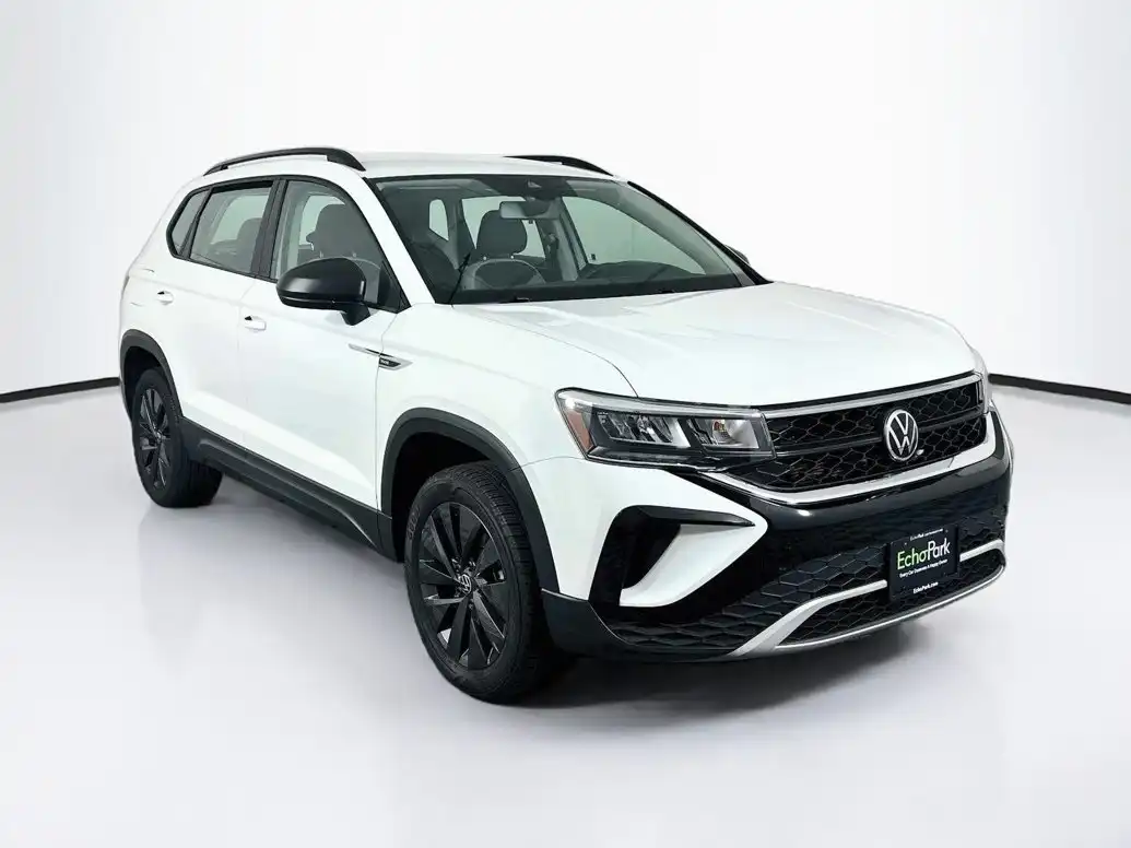 2022 Volkswagen Taos 1.5T S's photo
