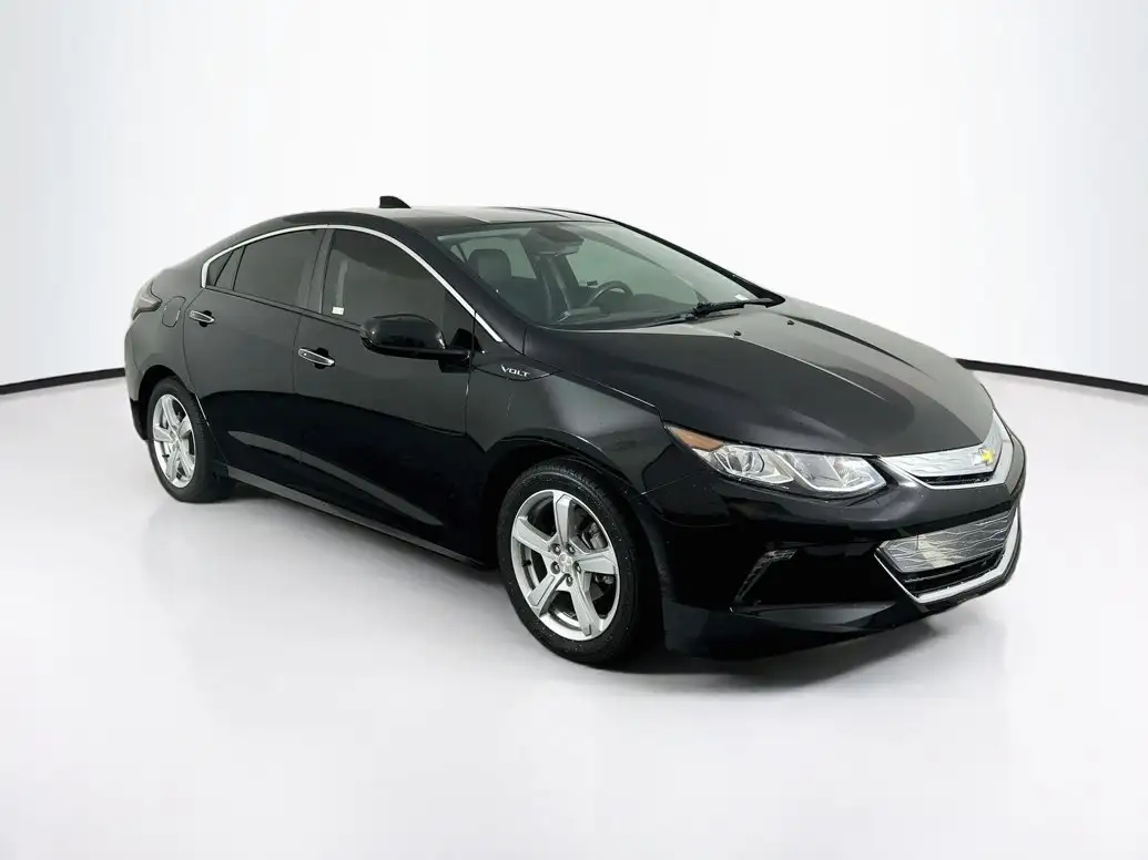 2019 Chevrolet Volt LT's photo
