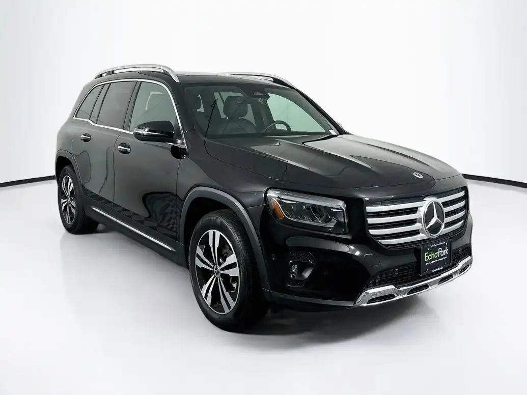 2025 Mercedes-Benz GLB GLB250's photo