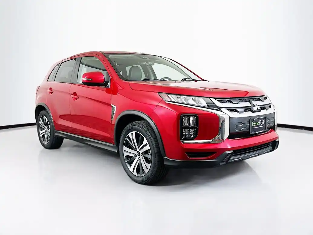 2024 Mitsubishi Outlander Sport 2.0 SE AWC CVT's photo