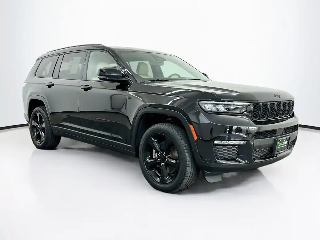 2023 Jeep Grand Cherokee L Limited 4x4's photo