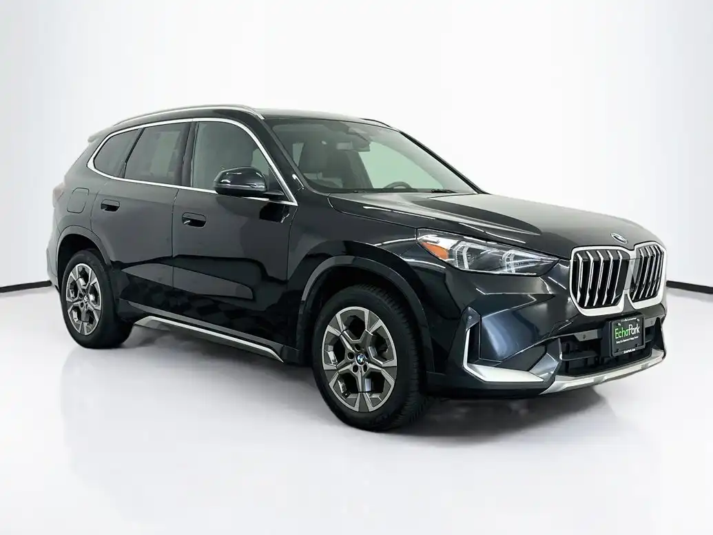 2025 BMW X1 xDrive28i's photo