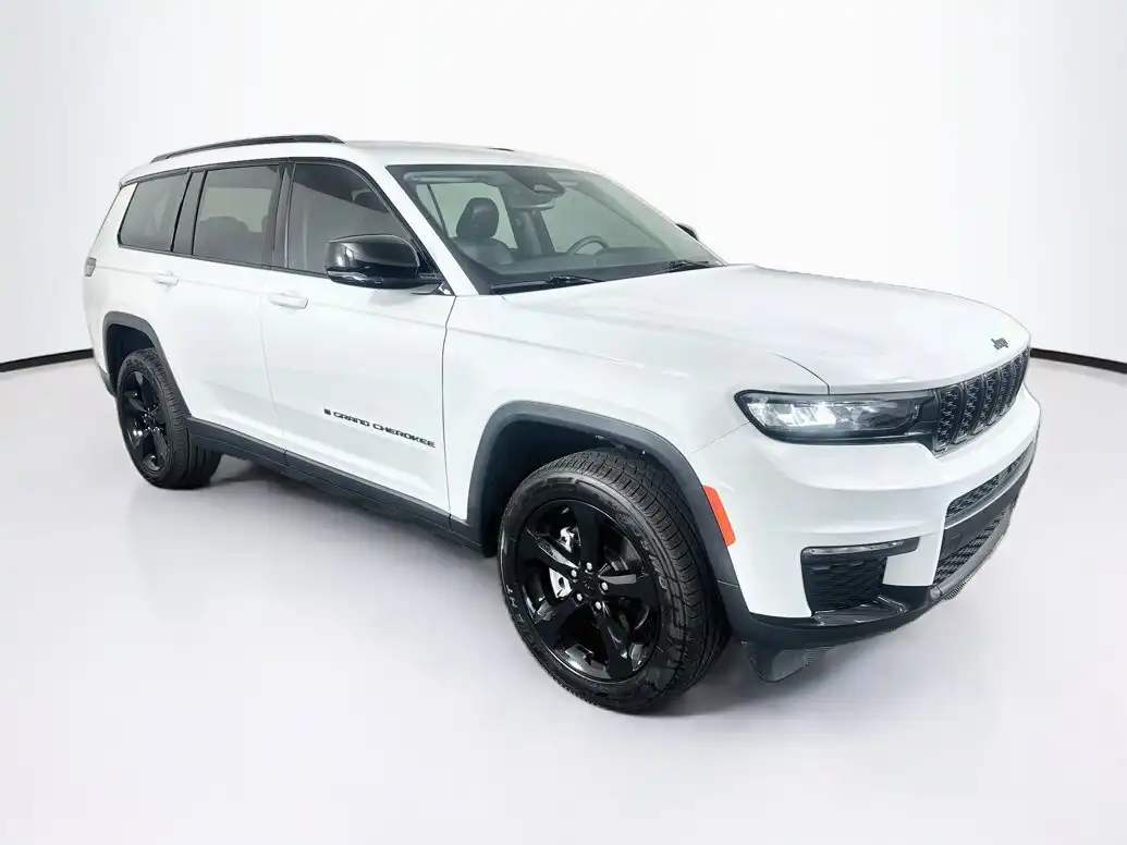 2023 Jeep Grand Cherokee L Limited's photo