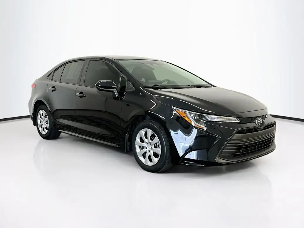 2026 Toyota Corolla LE CVT's photo