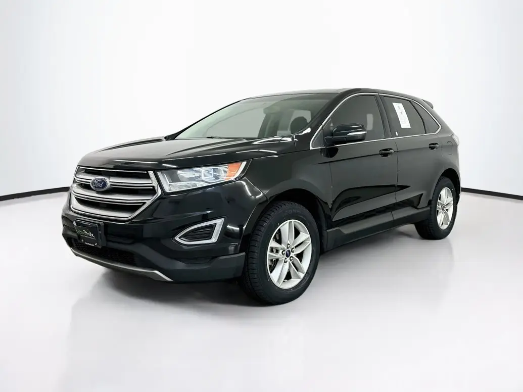2018 Ford Edge SEL AWD photo 3