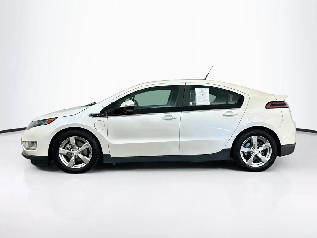 2012 Chevrolet Volt Base photo 4