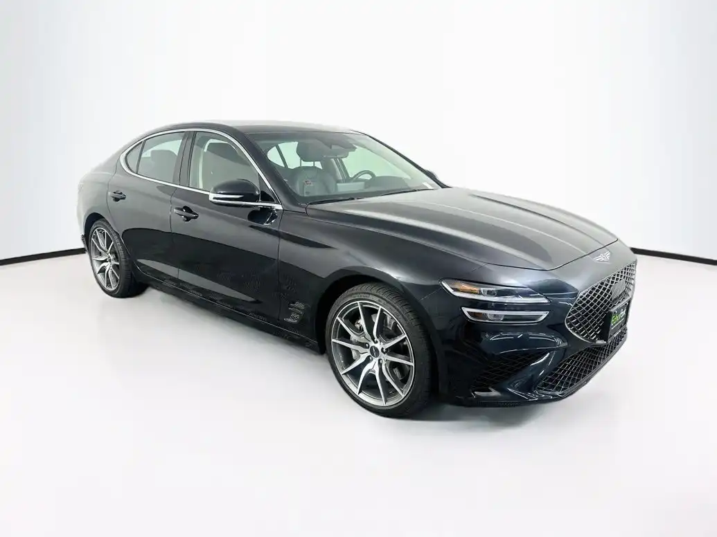 2026 Genesis G70 2.5T Standard's photo