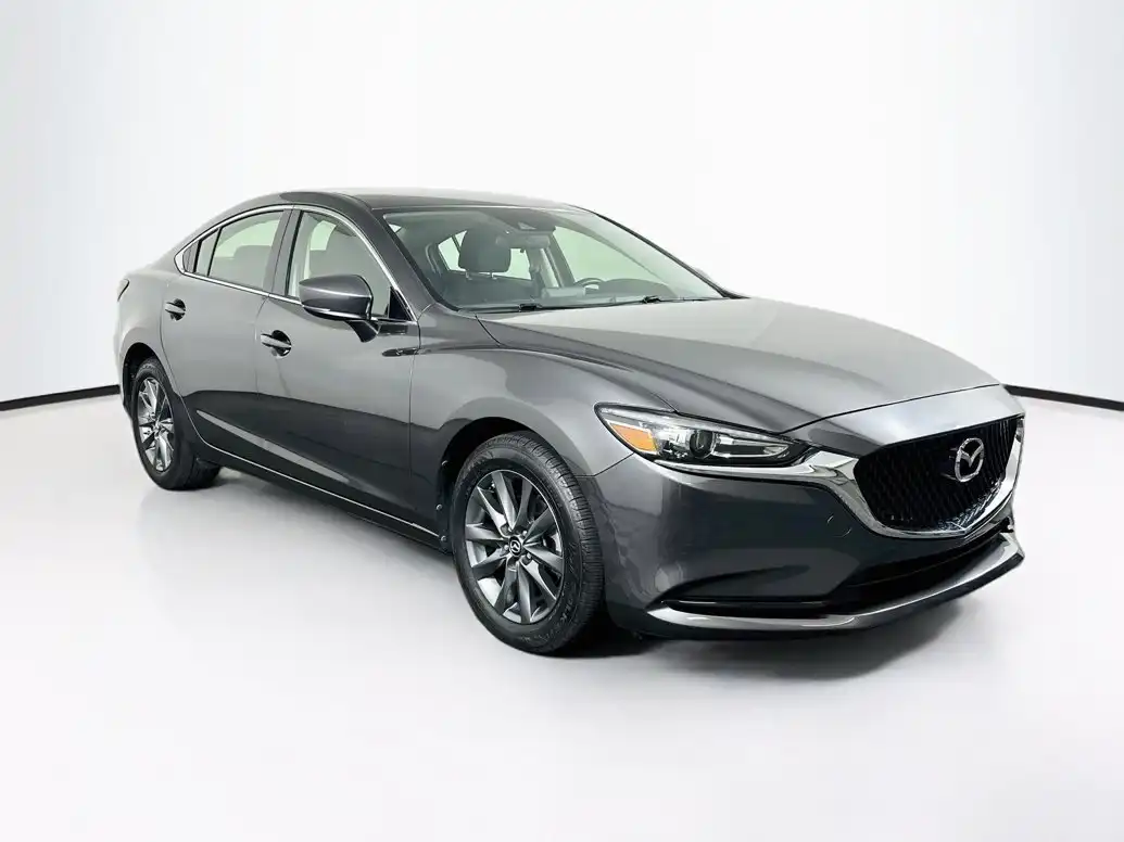 2018 Mazda EZ-6 Sport Auto's photo