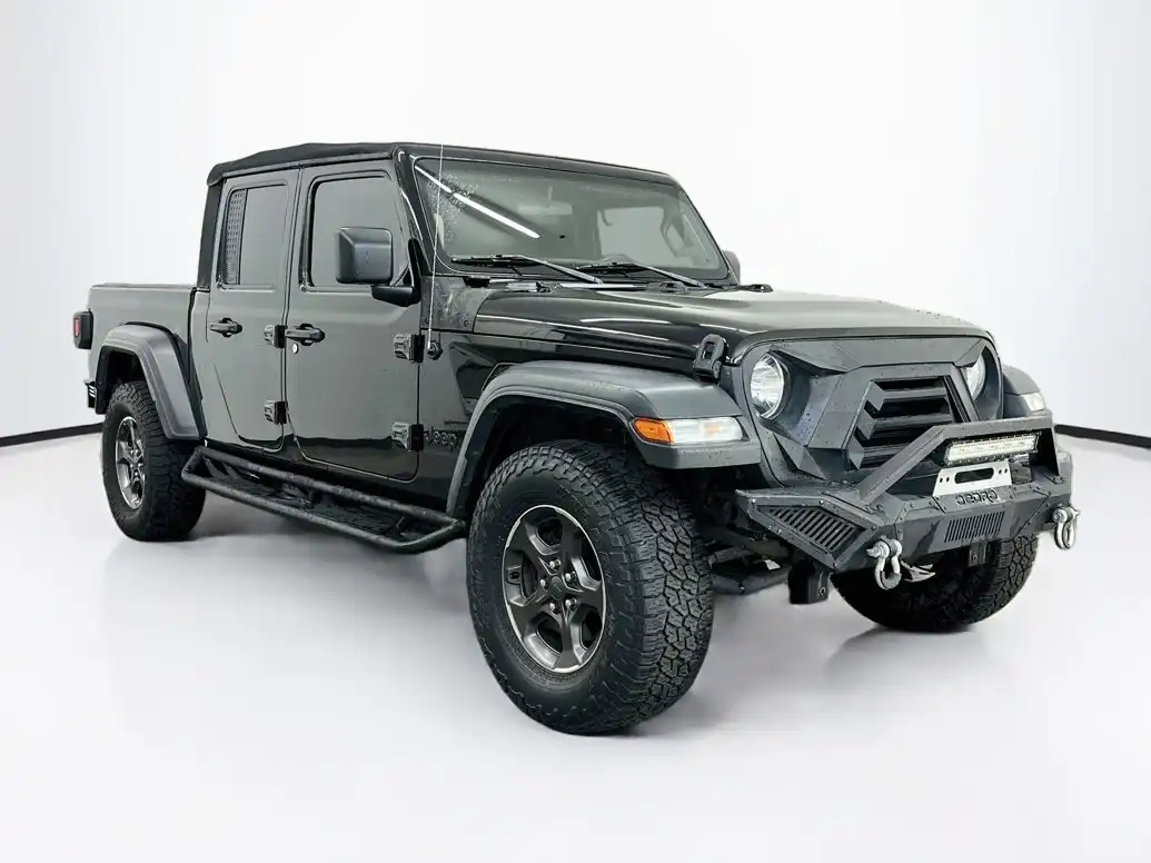 2020 Jeep Gladiator Sport S's photo