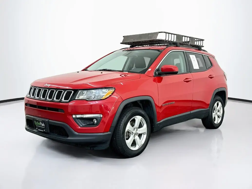 2018 Jeep Compass Latitude 4X4 photo 3