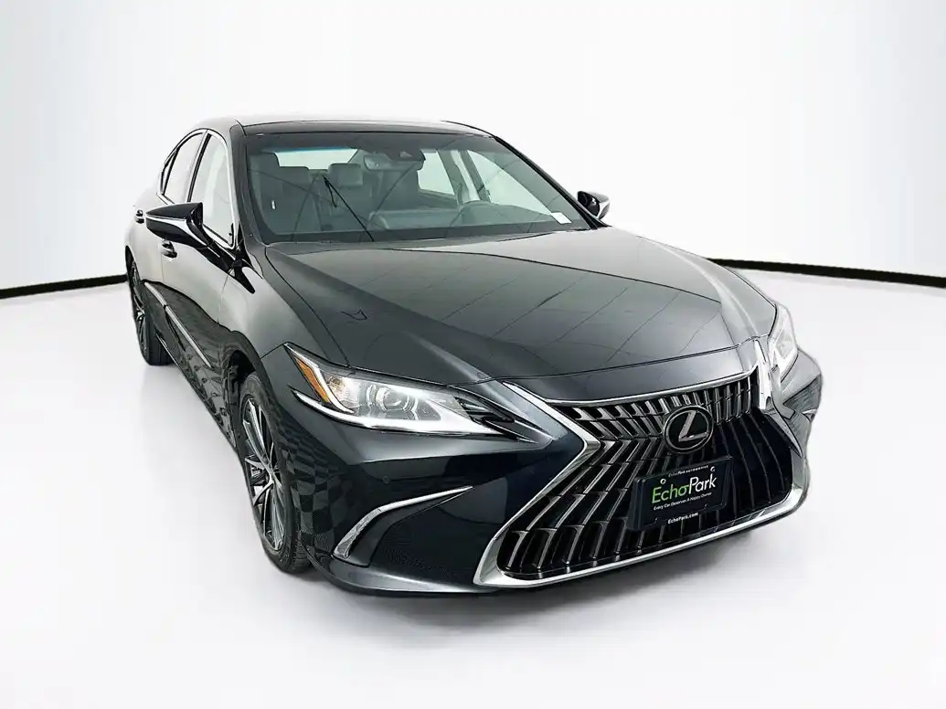 2022 Lexus ES 350 350's photo