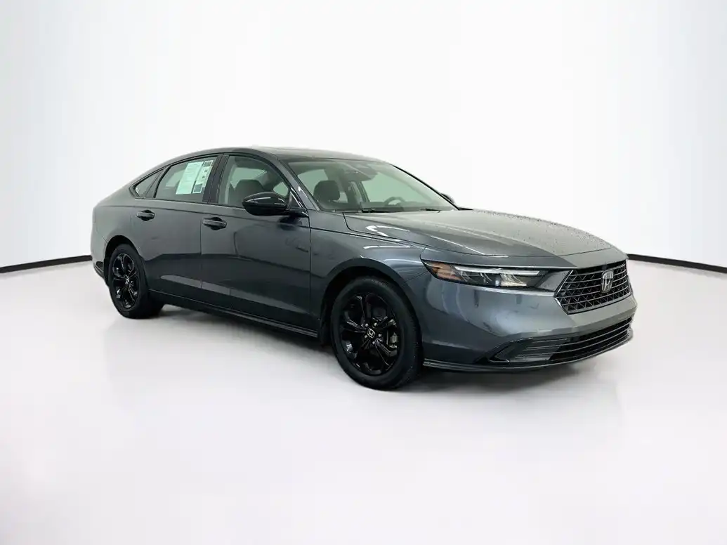 2025 Honda Accord 1.5T SE CVT's photo