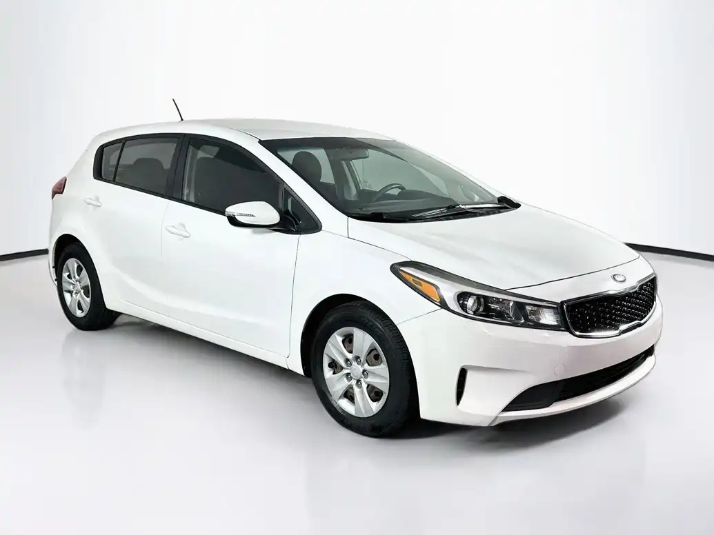 2017 Kia Forte LX Auto's photo