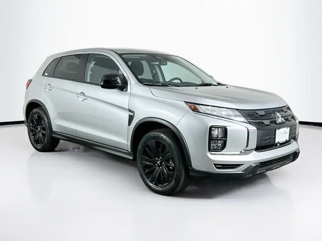 2025 Mitsubishi Outlander Sport 2.0 LE AWC CVT's photo