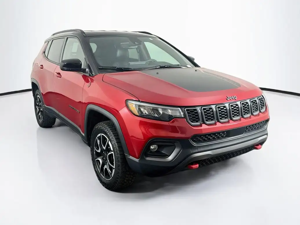 2025 Jeep Compass Trailhawk 4WD's photo