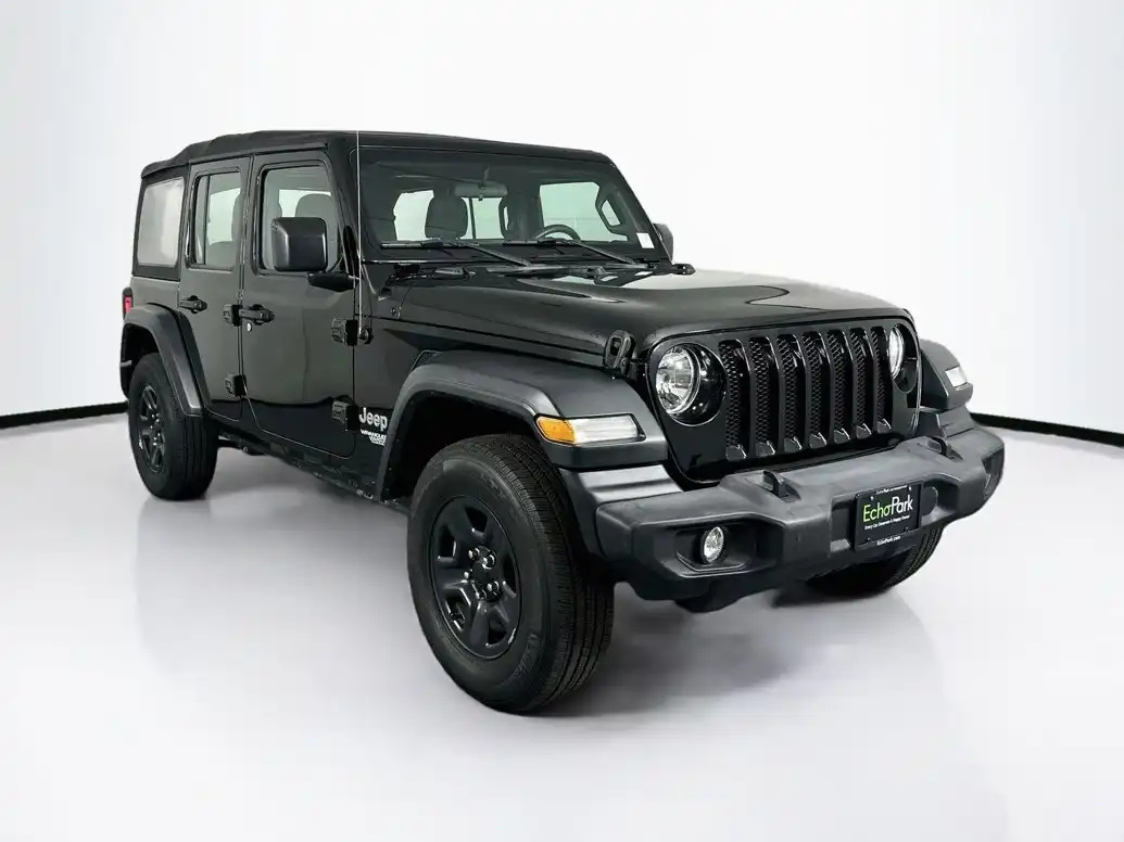 2018 Jeep Wrangler Sport's photo
