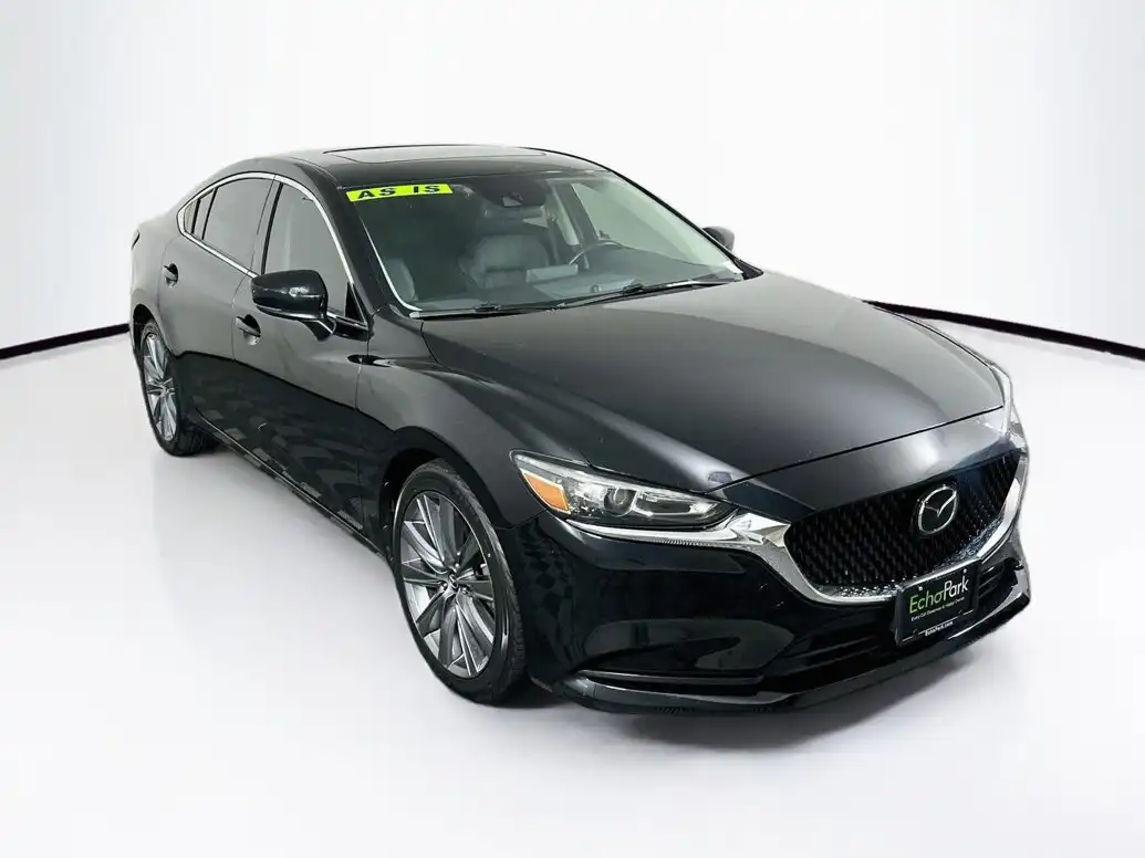 2018 Mazda EZ-6 Touring Auto's photo