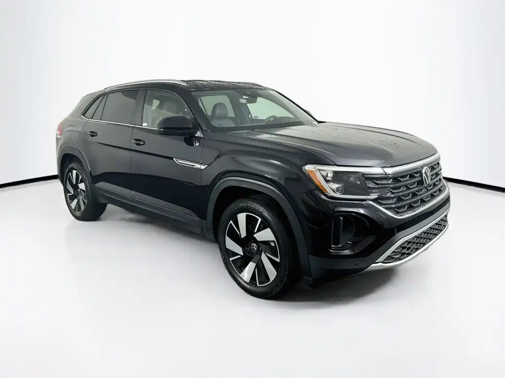 2025 Volkswagen Atlas Cross Sport 2.0T SE w/Tech's photo