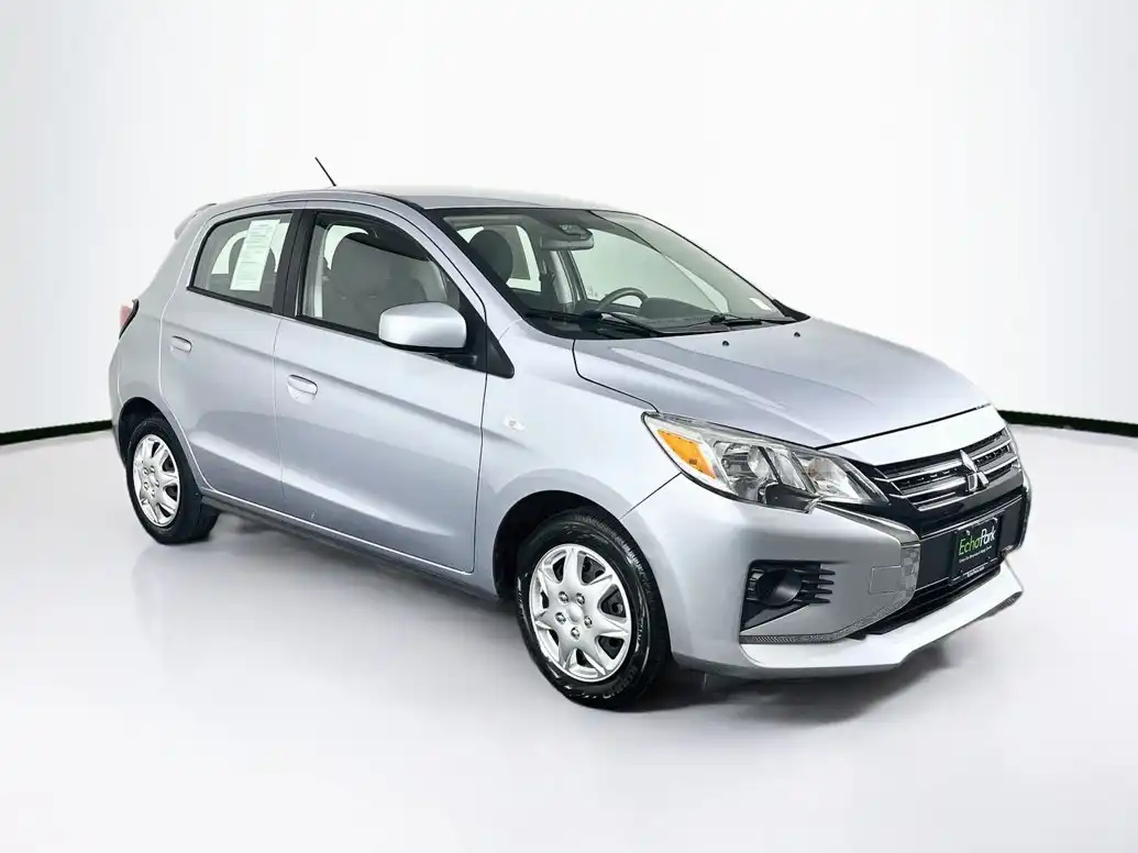 2024 Mitsubishi Mirage ES CVT's photo