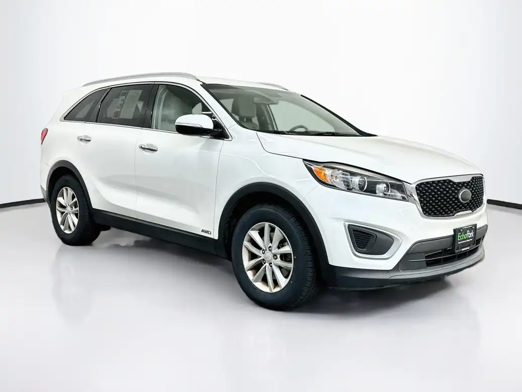 2017 Kia Sorento LX AT 4WD's photo