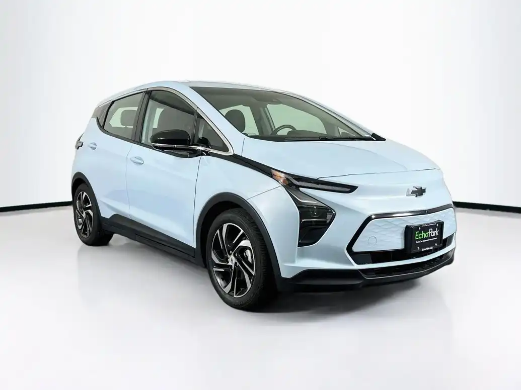 2023 Chevrolet Bolt EV 2LT Auto's photo