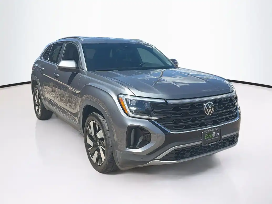 2025 Volkswagen Atlas Cross Sport 2.0T SE w/Tech 4MOTION's photo