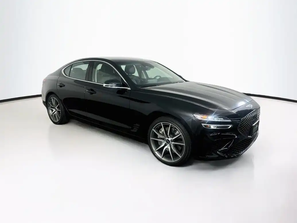 2026 Genesis G70 2.5T Standard's photo