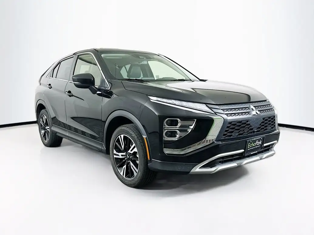 2024 Mitsubishi Eclipse Cross SE S-AWC's photo