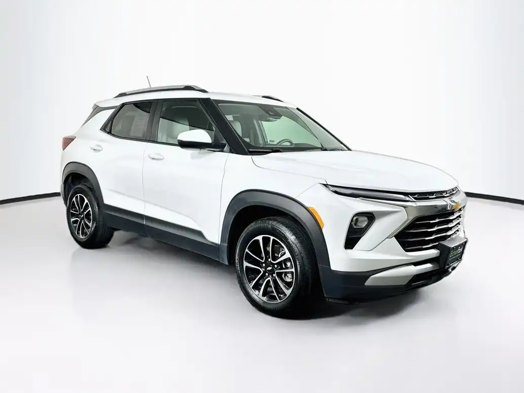 2025 Chevrolet Trailblazer LT AWD's photo