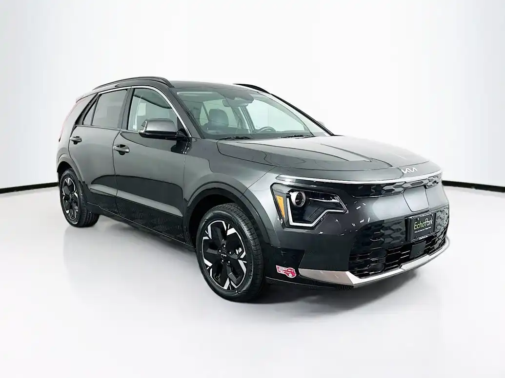 2024 Kia Niro Wind EV's photo