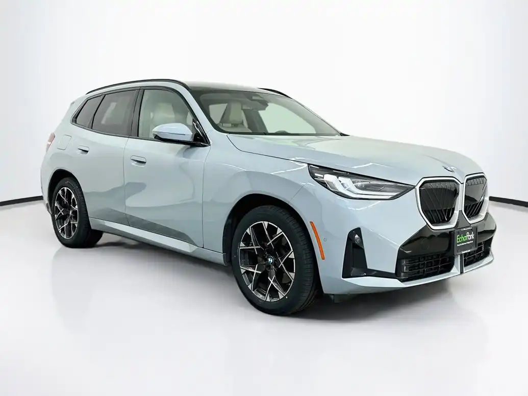 2025 BMW X3 30 XDRIVE's photo