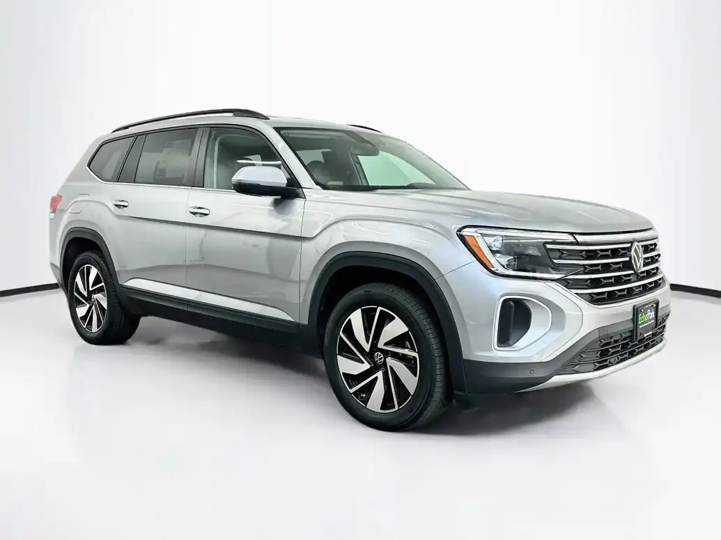 2025 Volkswagen Atlas 2.0T SE w/Tech 4MOTION's photo