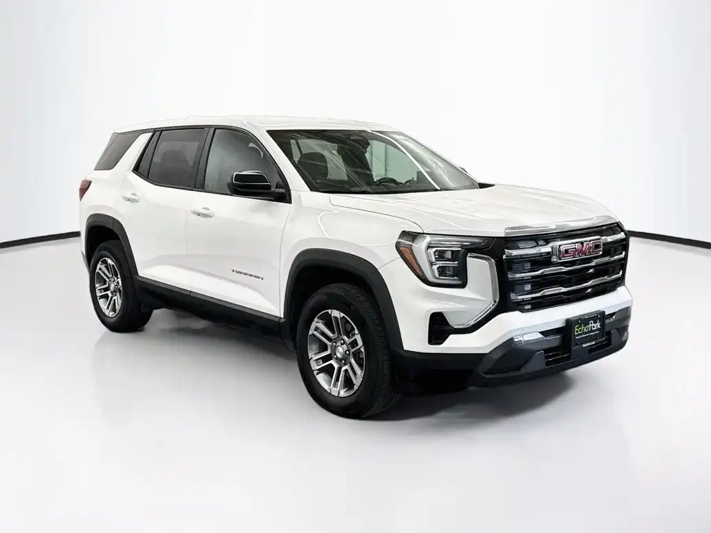2025 GMC Terrain Elevation AWD's photo