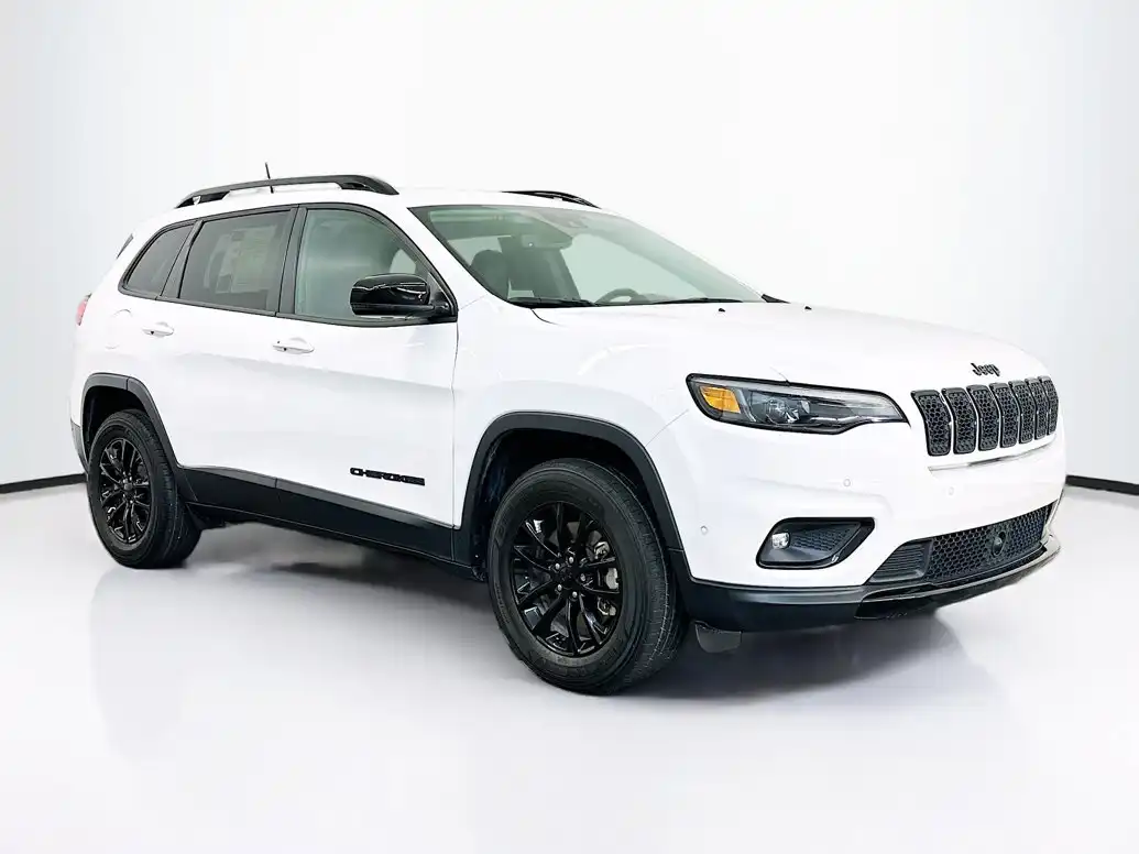 2023 Jeep Cherokee Altitude Lux 4X4's photo