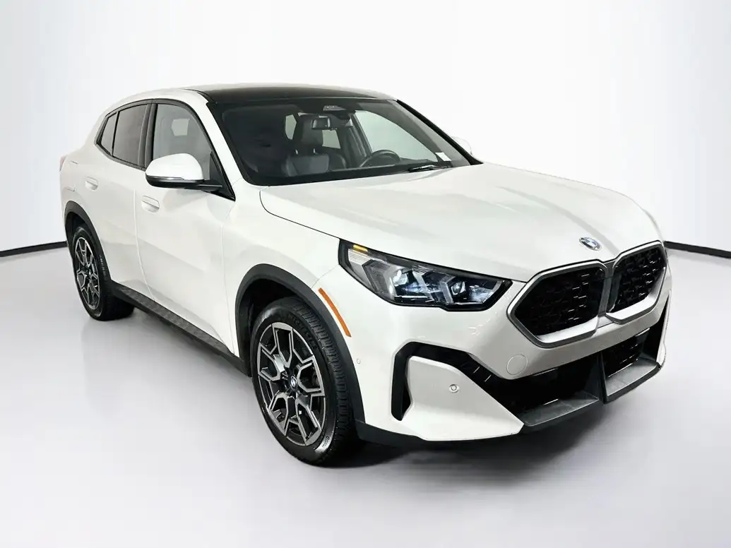 2026 BMW X2 xDrive28i's photo
