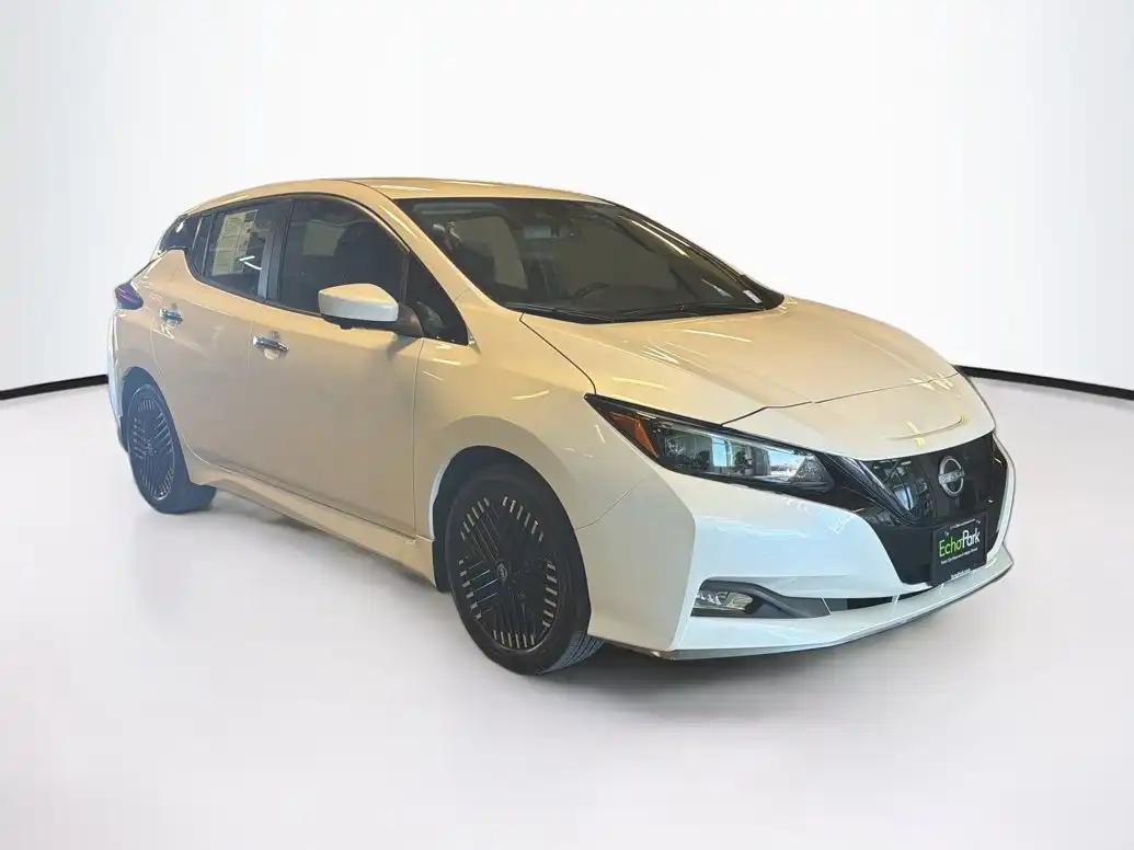 2024 Nissan Leaf SV PLUS's photo