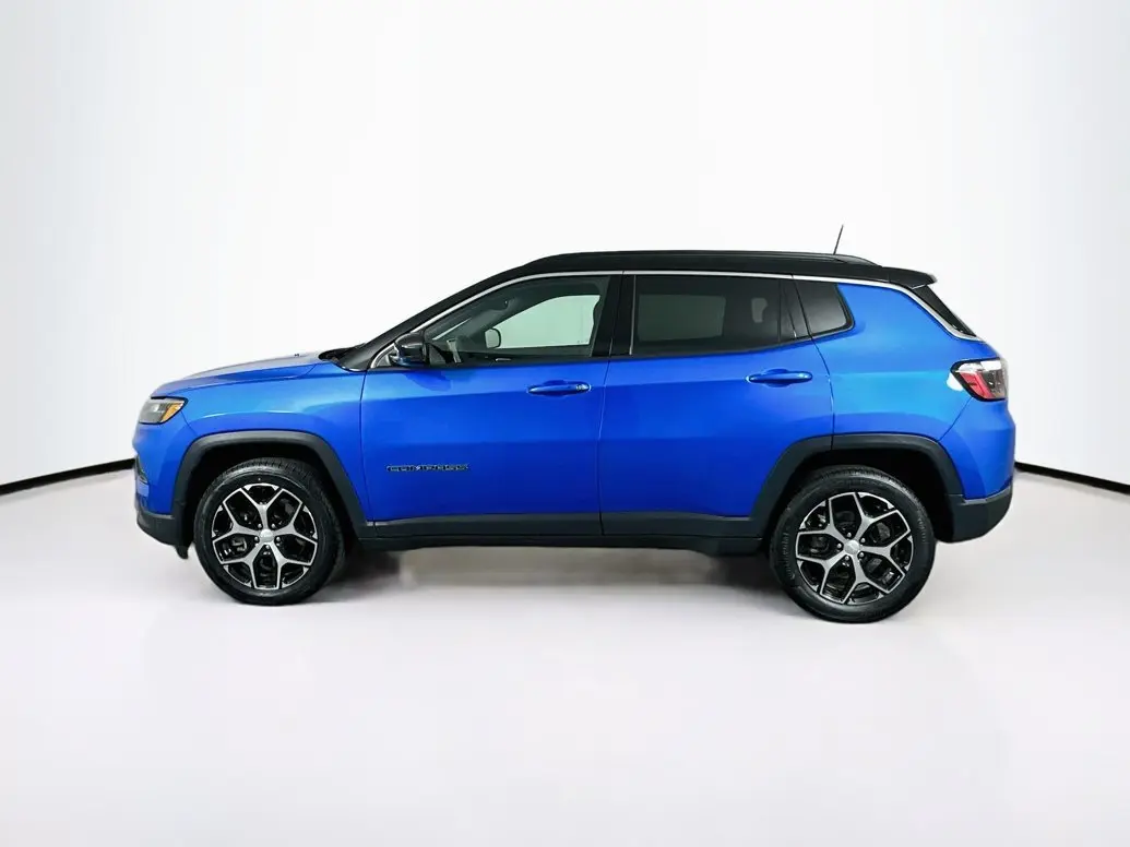 2024 Jeep Compass Limited 4X4 photo 4