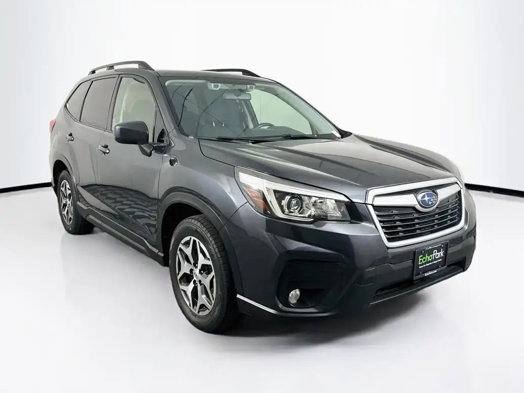 2019 Subaru Forester Premium's photo