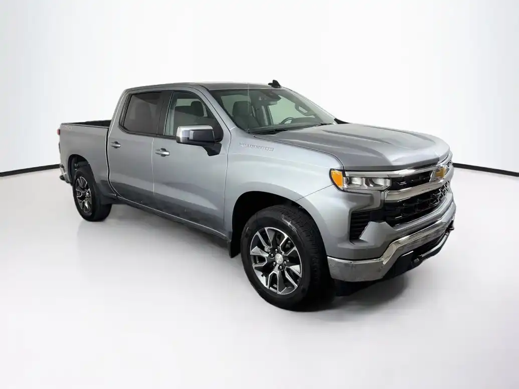 2024 Chevrolet Silverado 1500 LT 2FL 4X4 Crew Cab Short Box's photo