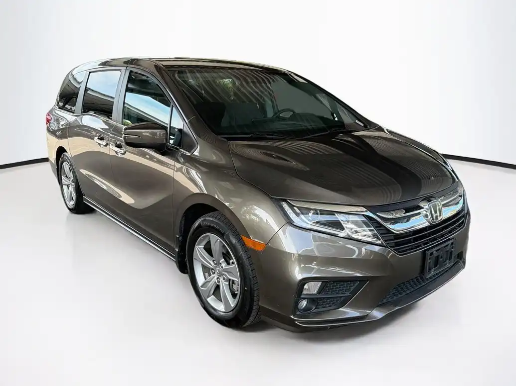 2018 Honda Odyssey EX's photo