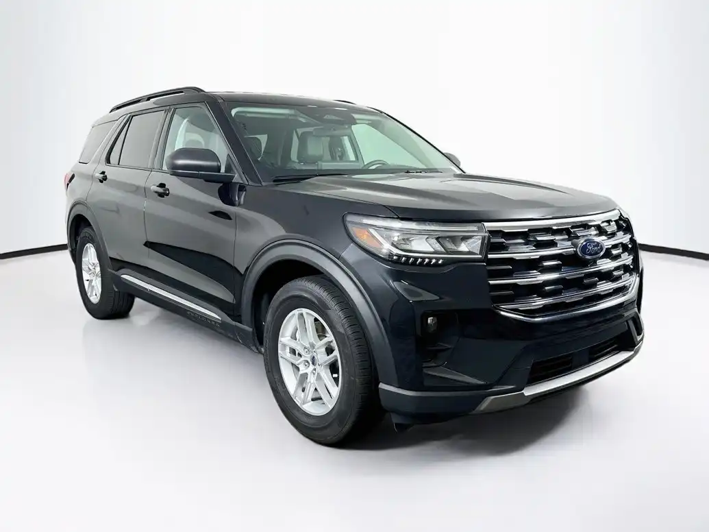 2025 Ford Explorer Active RWD PL535's photo