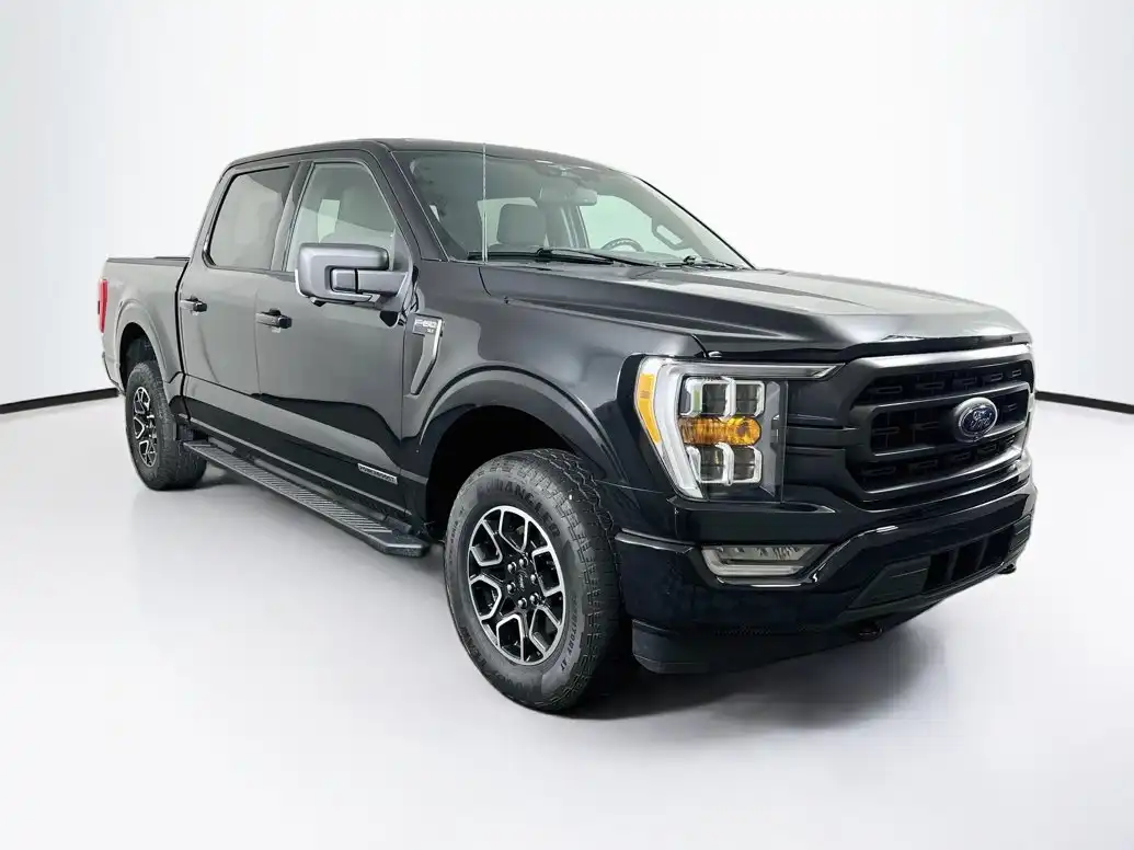2023 Ford F-150 XLT 4WD SuperCrew 5-1/2' Box's photo